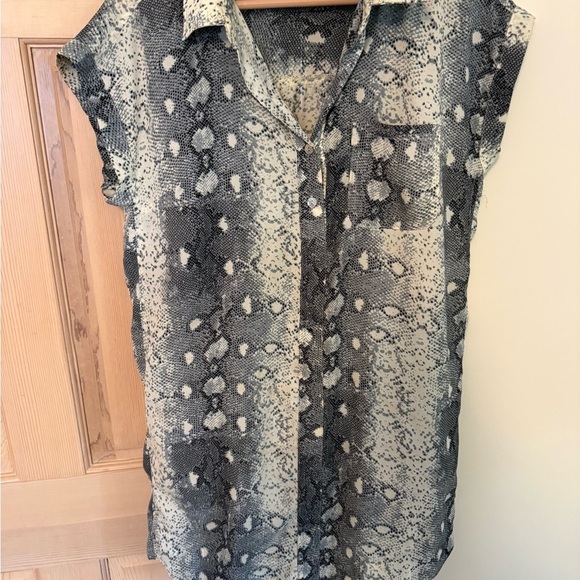 Kori Dresses & Skirts - Kori Black and White Snake Print Button-Down Shirt